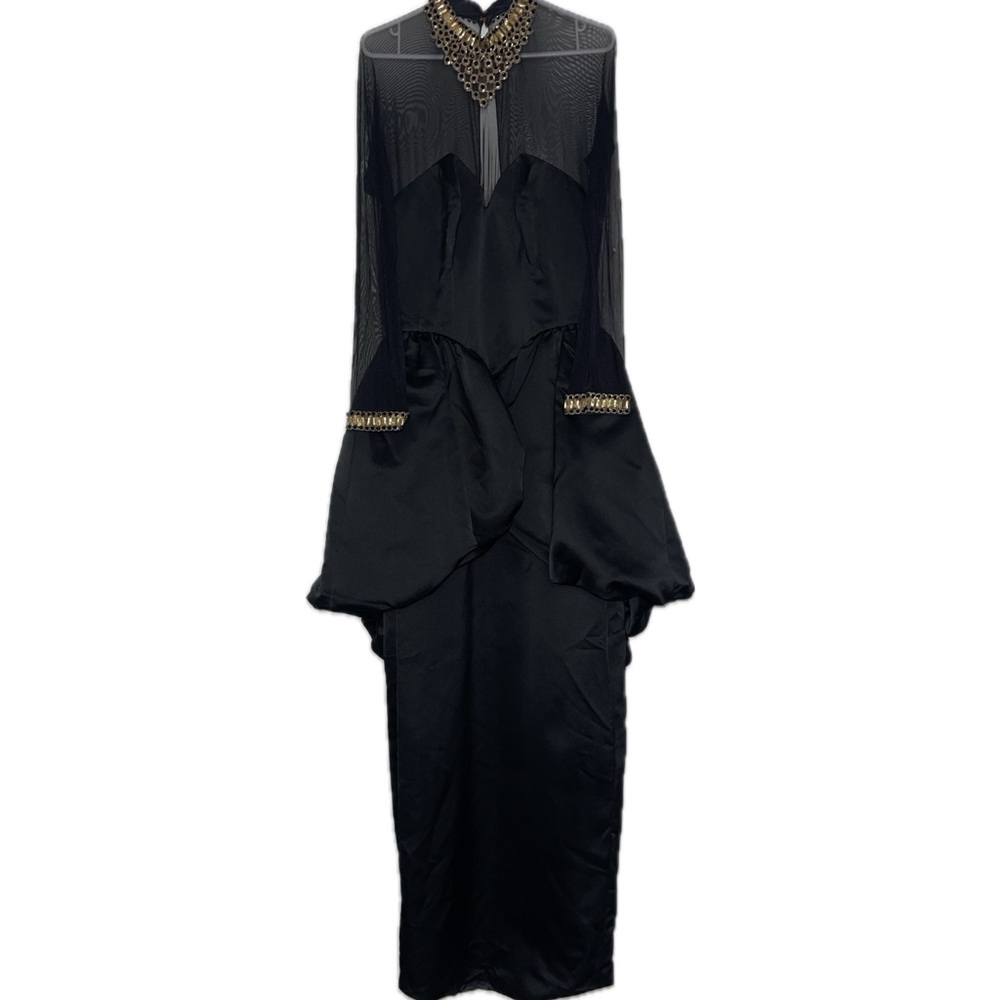 YT by Travilla 1980s Vintage Beaded Neckline Gown in Black